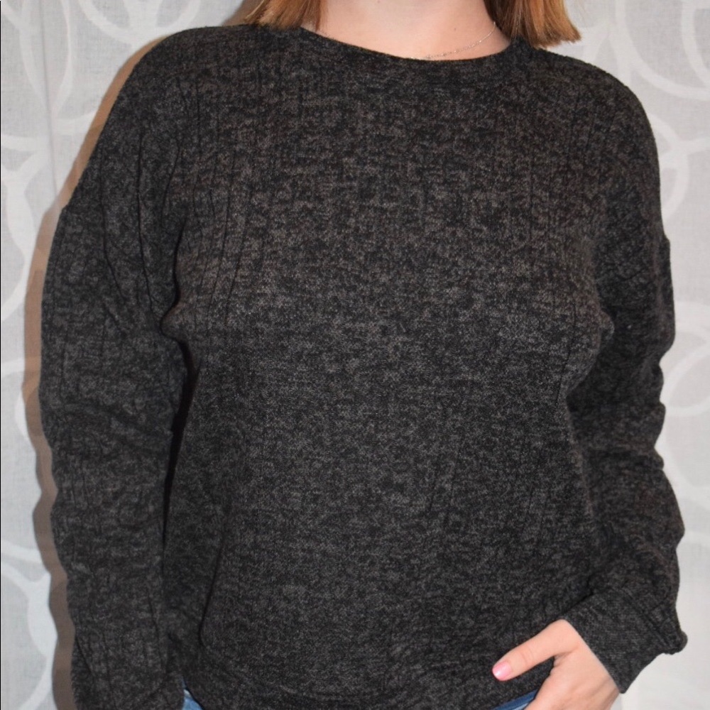 Forever 21 Grey-Black Sweater